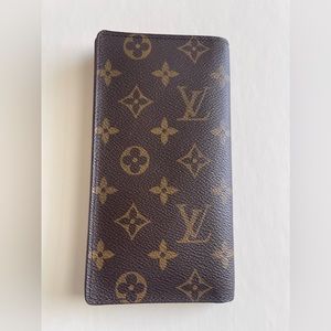 *Authentic* Louis Vuitton Porte Cartes Monogram Bifold Card/Checkbook Wallet